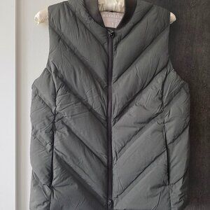 Athleta Hybrid Vest Size Small Pine Green Gorgeous